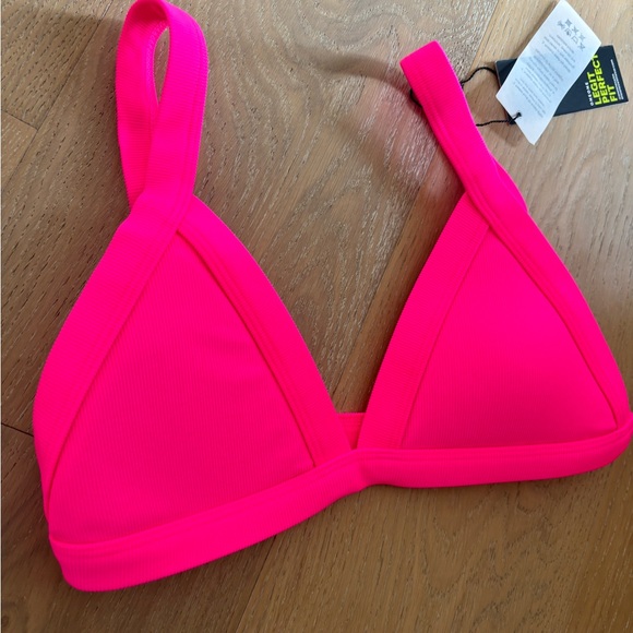 Free People OneOne Kameron bikini top punch pink medium neon ribbed swim NEW - Picture 5 of 8